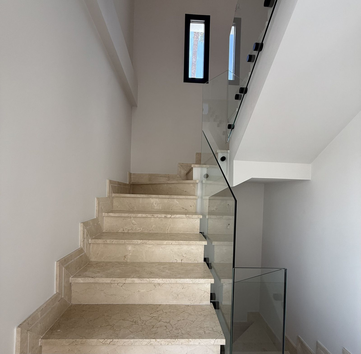 Property main view 33