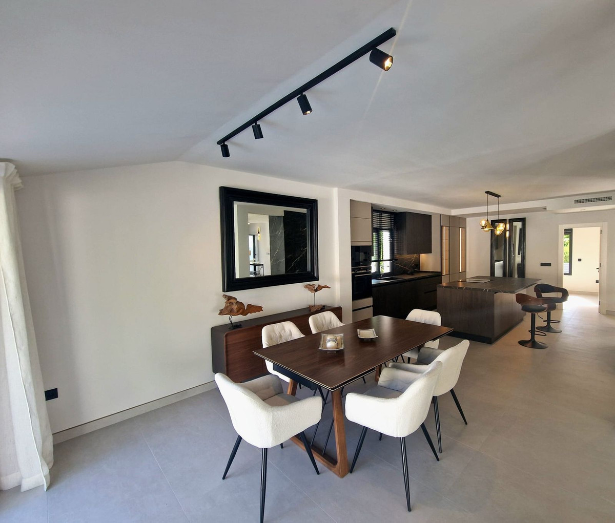 Property main view 38