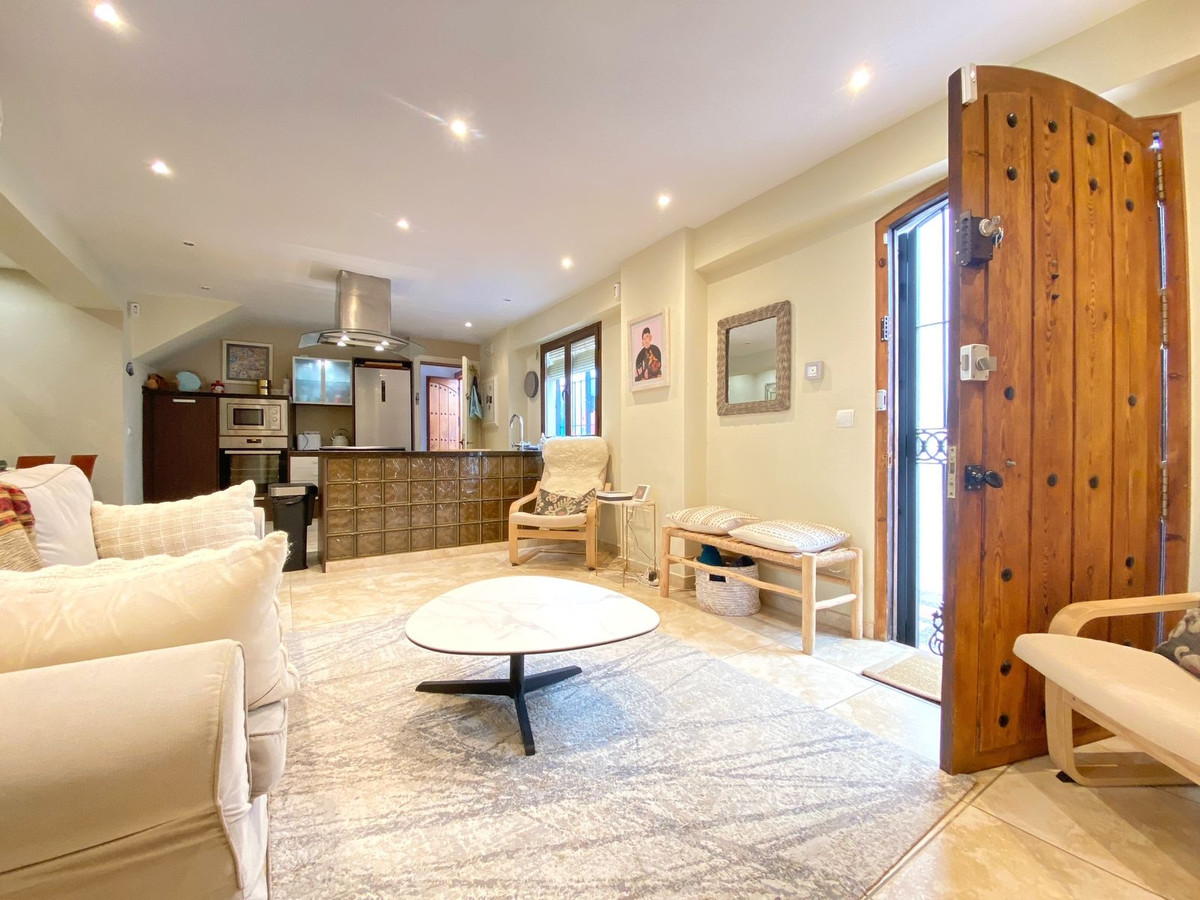 Property main view 45