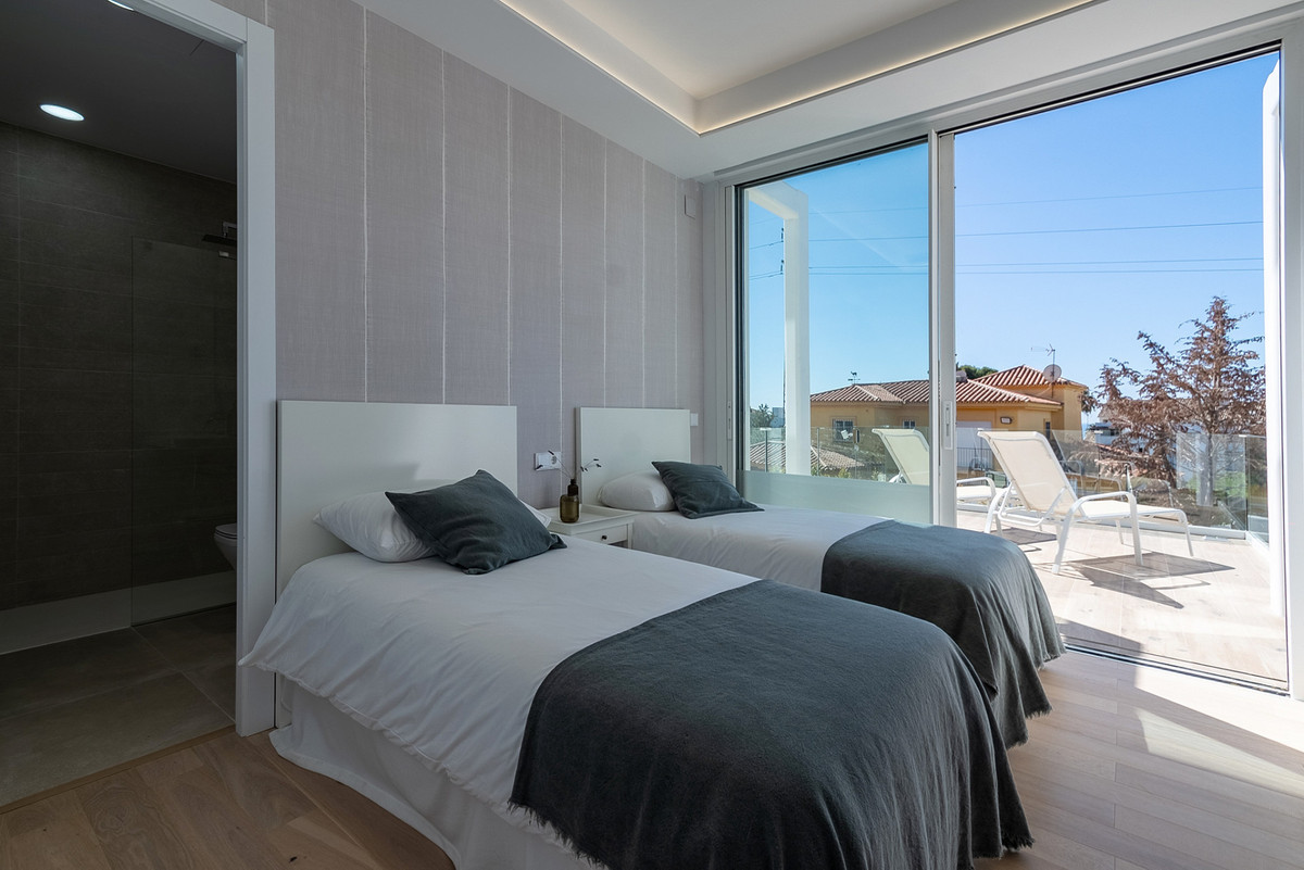 Property main view 25