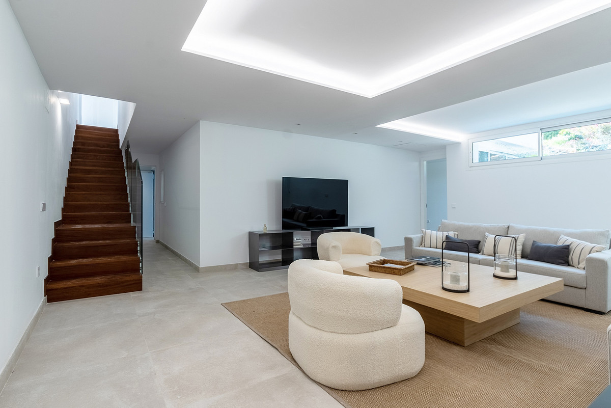 Property main view 43