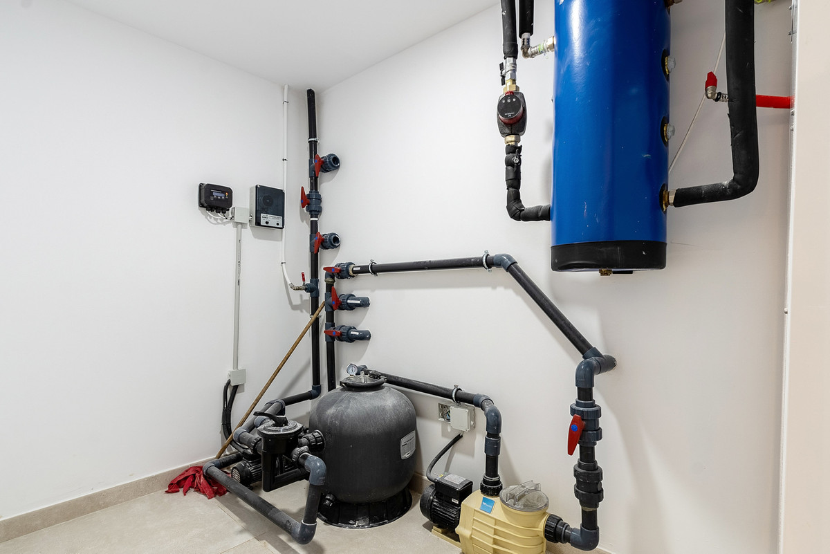 Property main view 44