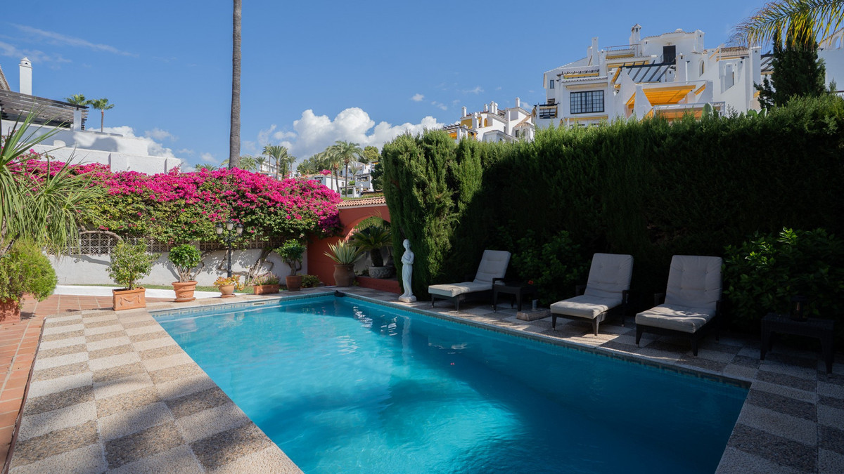 Huis te koop in Marbella | 4 slaapkamers H5209471