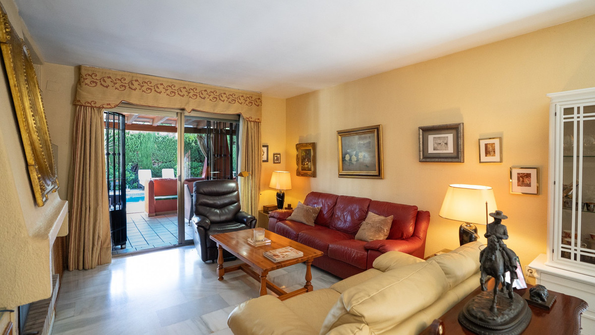 Huis te koop in Marbella | 4 slaapkamers H5209471