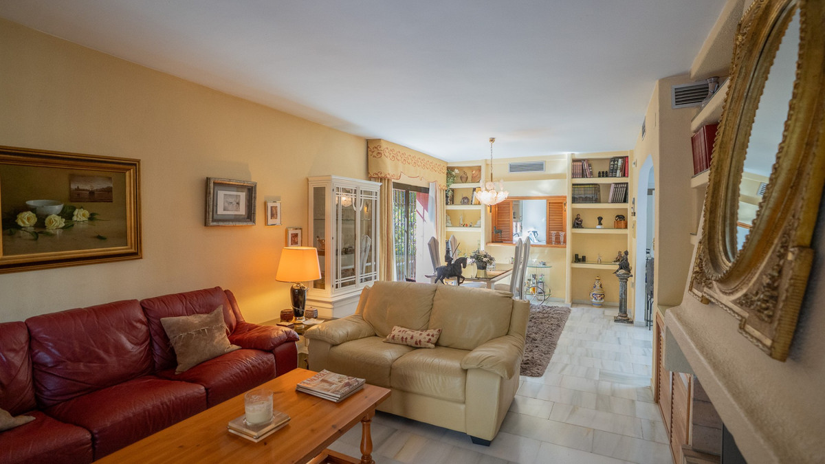 Huis te koop in Marbella | 4 slaapkamers H5209471