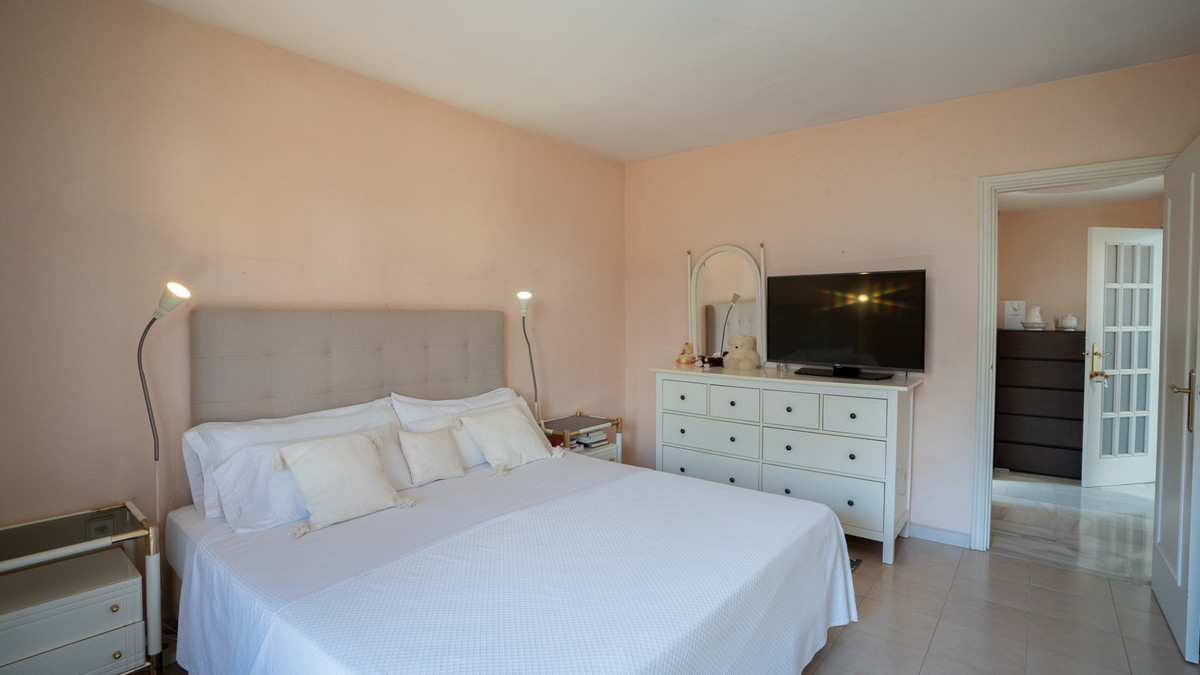 Huis te koop in Marbella | 4 slaapkamers H5209471