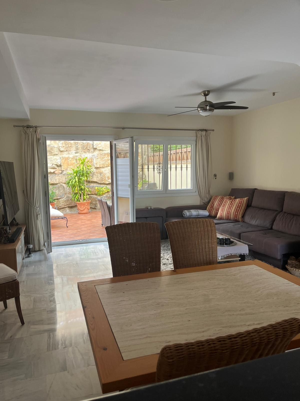 Huis te koop in Marbella | 5 slaapkamers H5211673