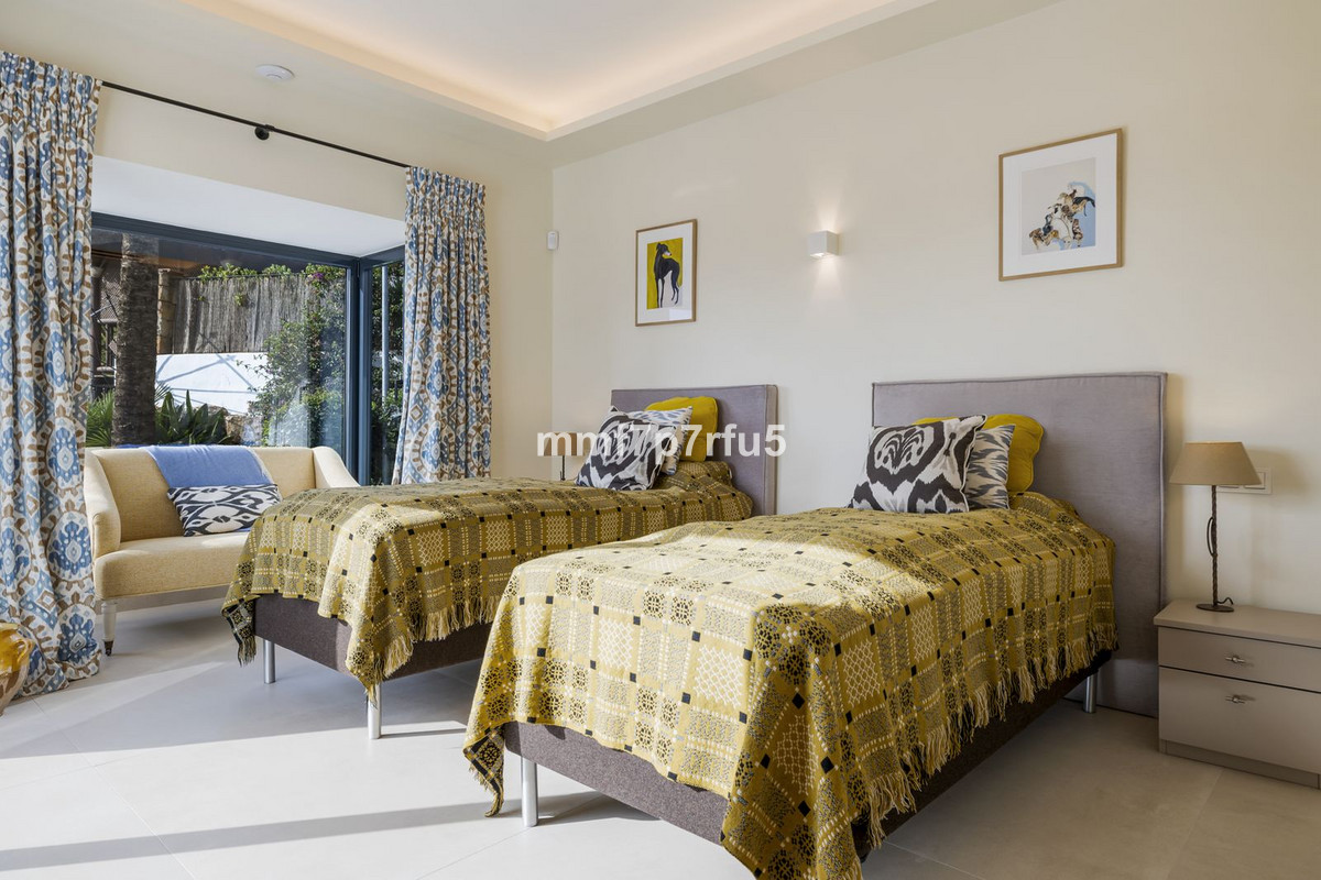 Property main view 16