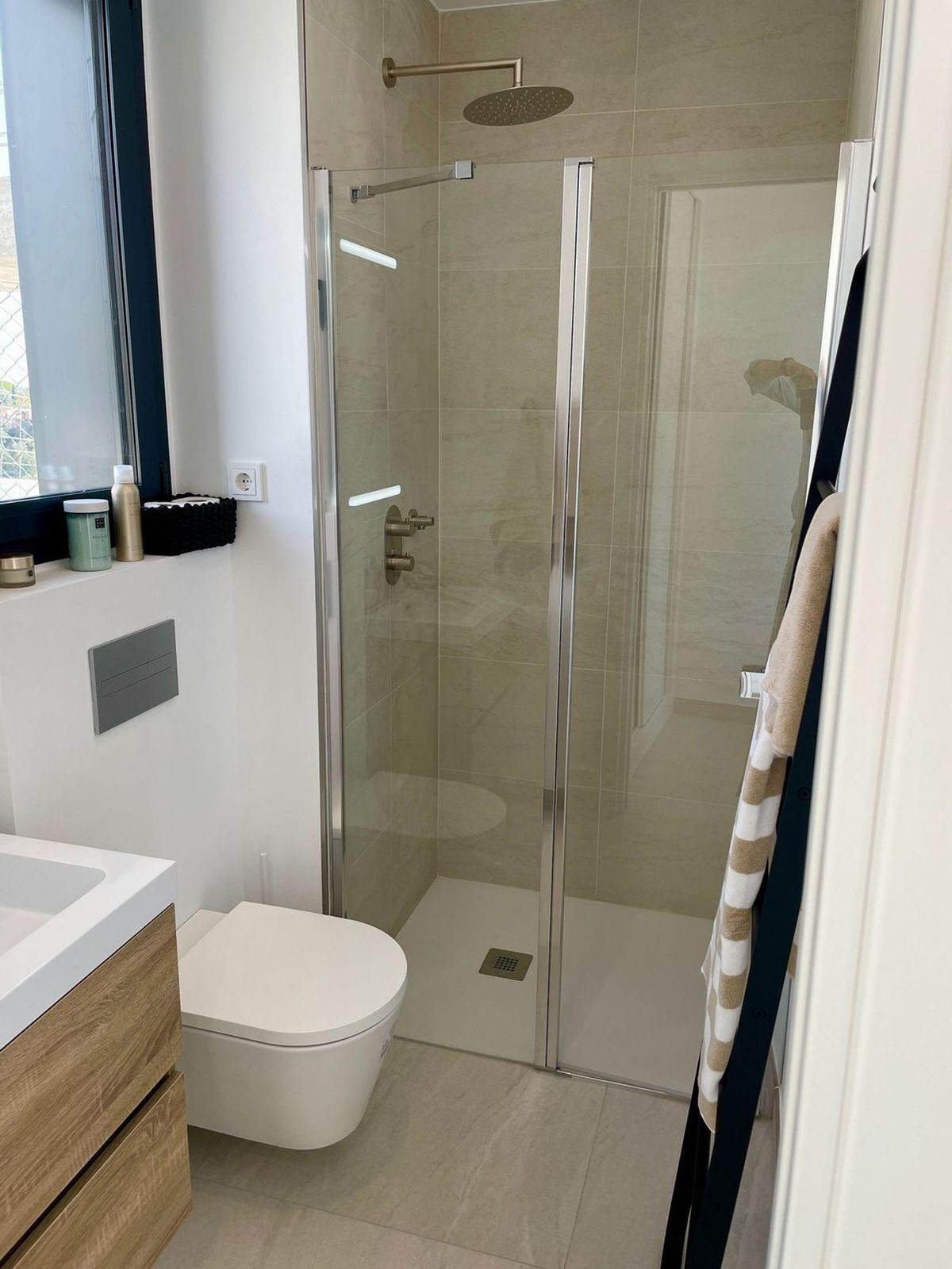 Huis te koop in Marbella | 6 slaapkamers H5227381