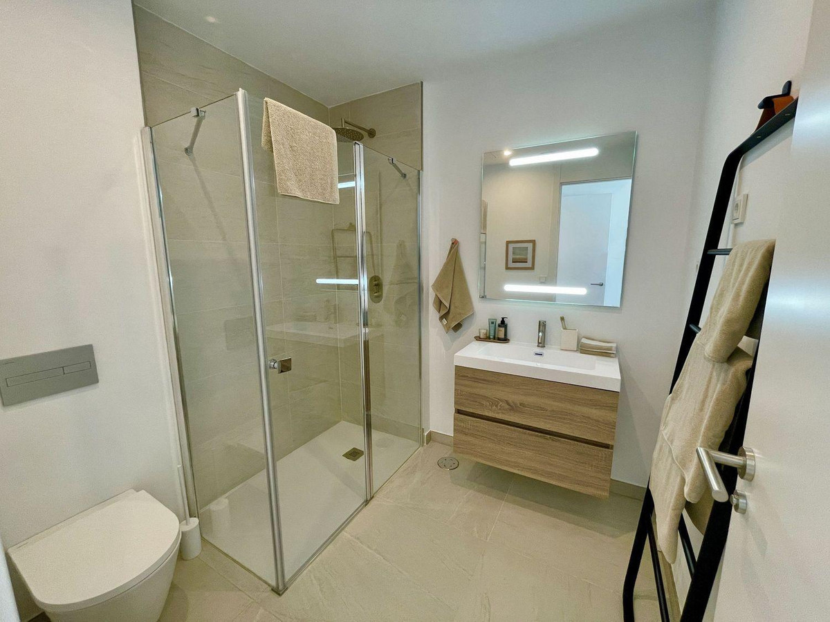 Huis te koop in Marbella | 6 slaapkamers H5227381