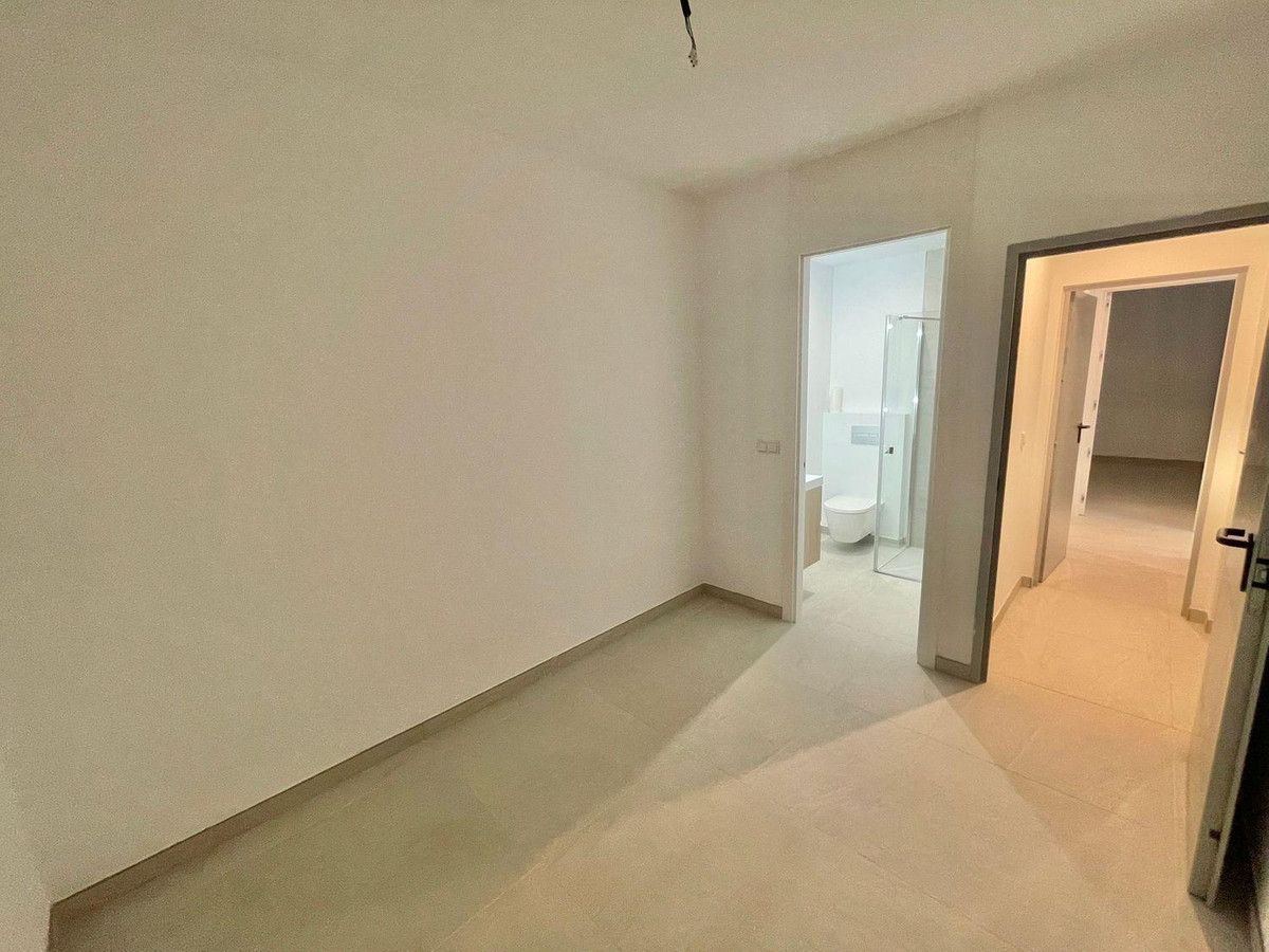 Huis te koop in Marbella | 6 slaapkamers H5227381