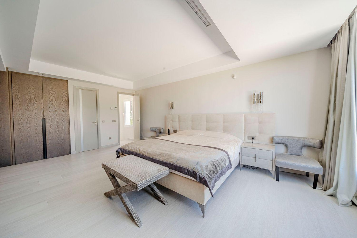 Huis te koop in Marbella | 7 slaapkamers H5227396