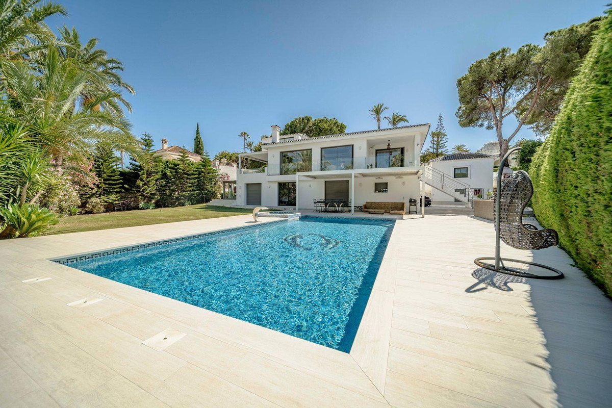 Huis te koop in Marbella | 7 slaapkamers H5227396