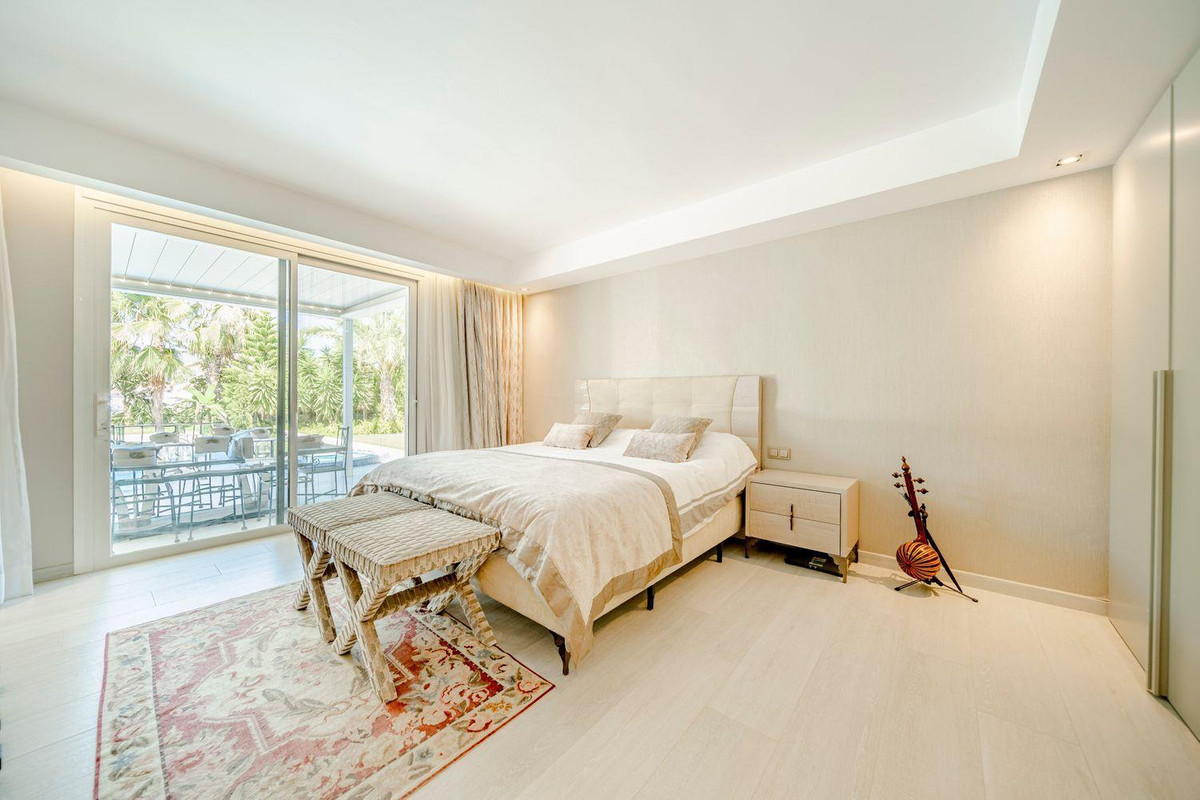 Huis te koop in Marbella | 7 slaapkamers H5227396