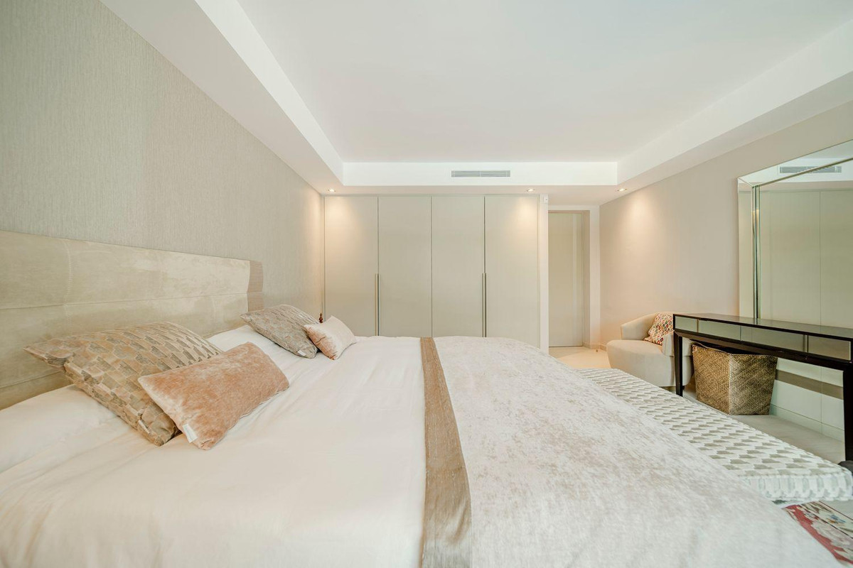 Huis te koop in Marbella | 7 slaapkamers H5227396