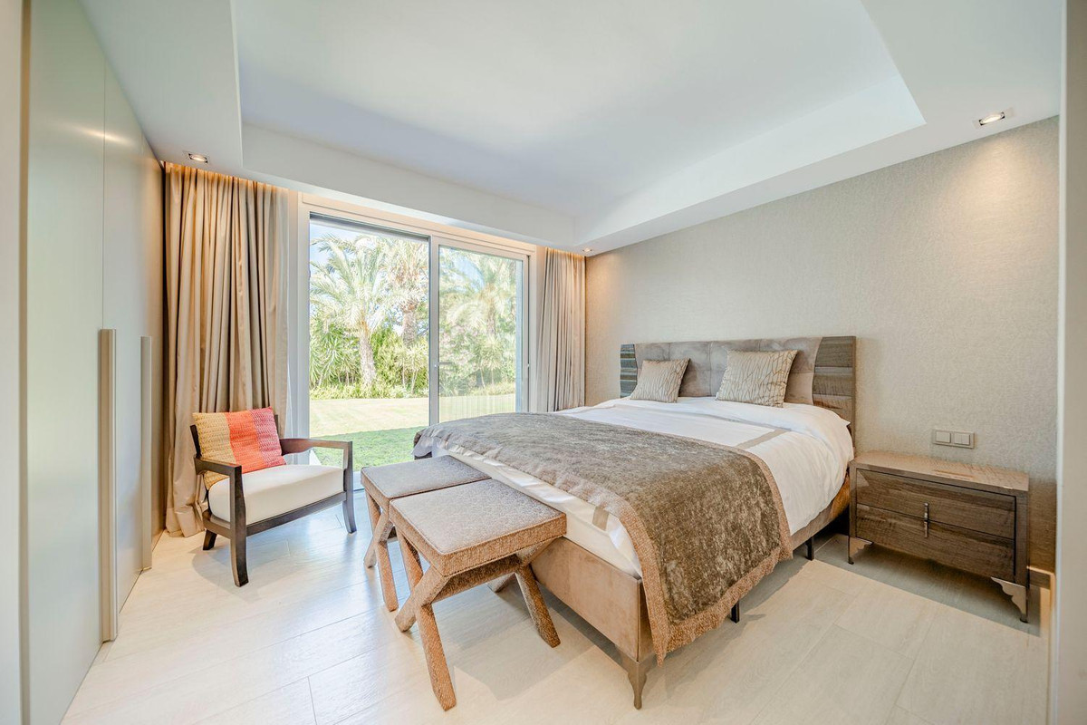 Huis te koop in Marbella | 7 slaapkamers H5227396