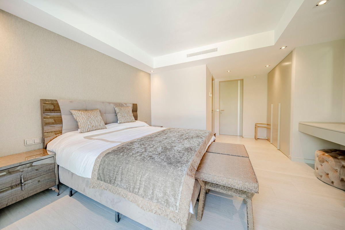 Huis te koop in Marbella | 7 slaapkamers H5227396