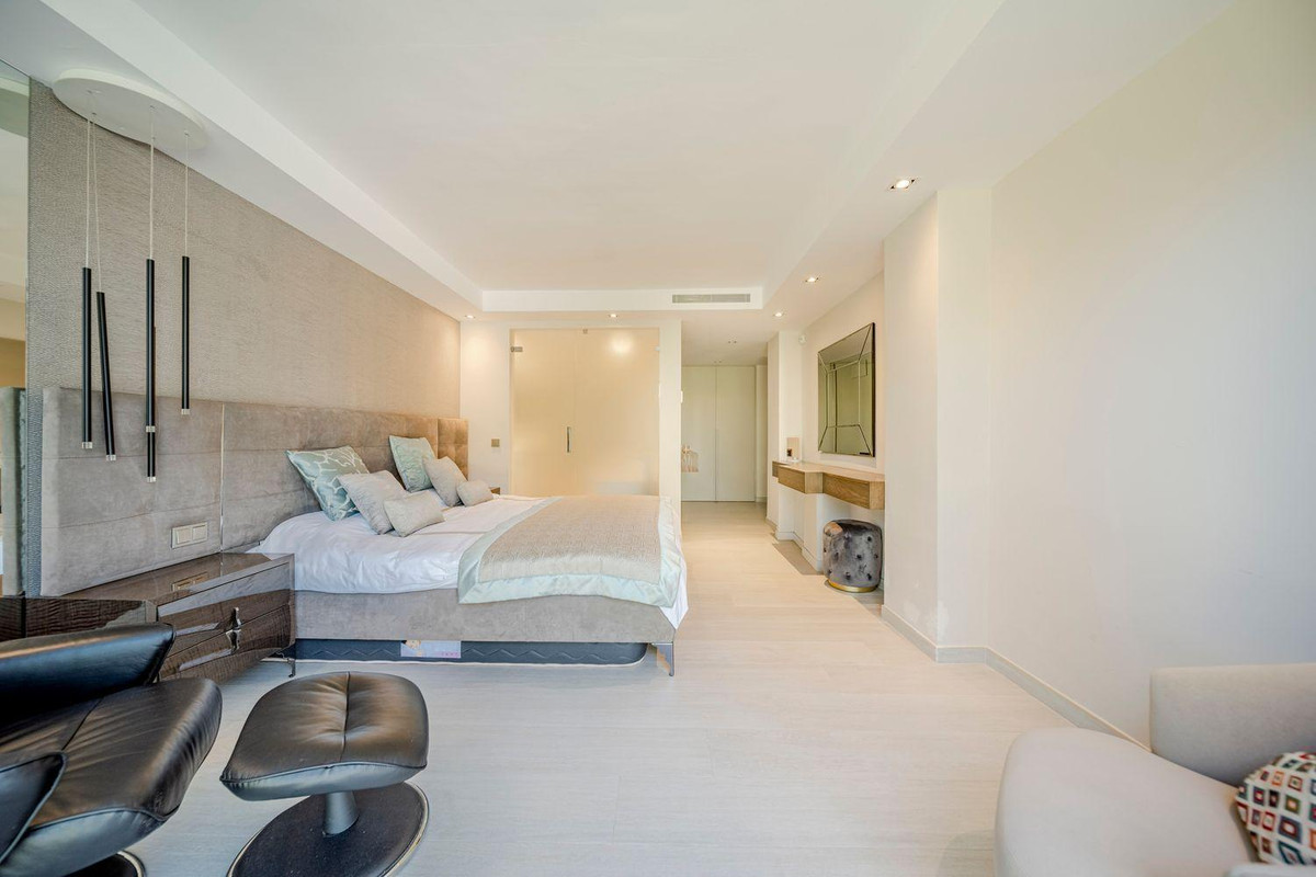 Huis te koop in Marbella | 7 slaapkamers H5227396