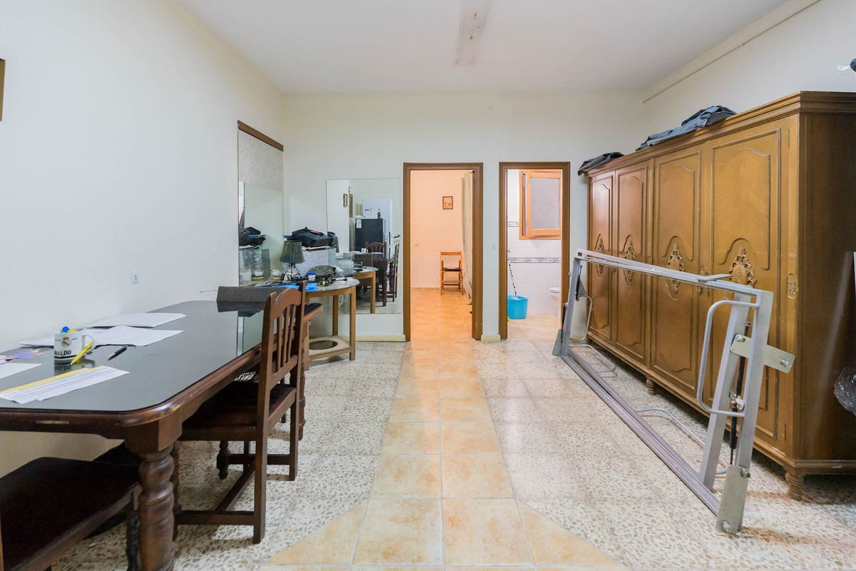 Property main view 40