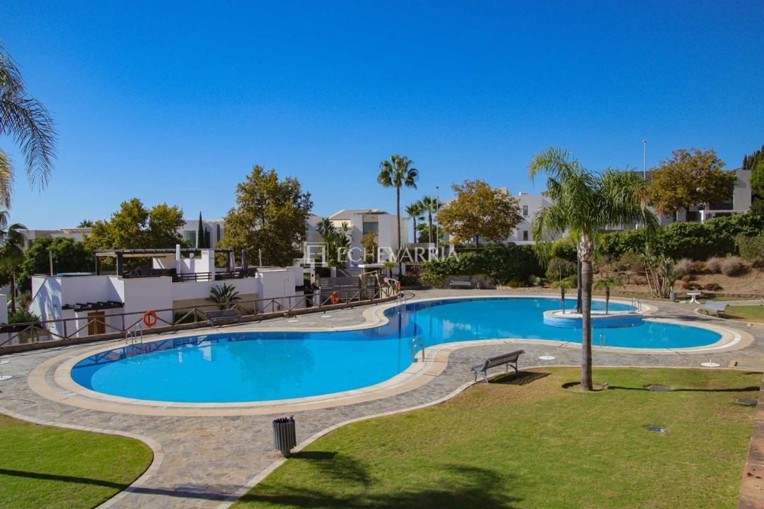 Huis te koop in Marbella | 4 slaapkamers H5242174