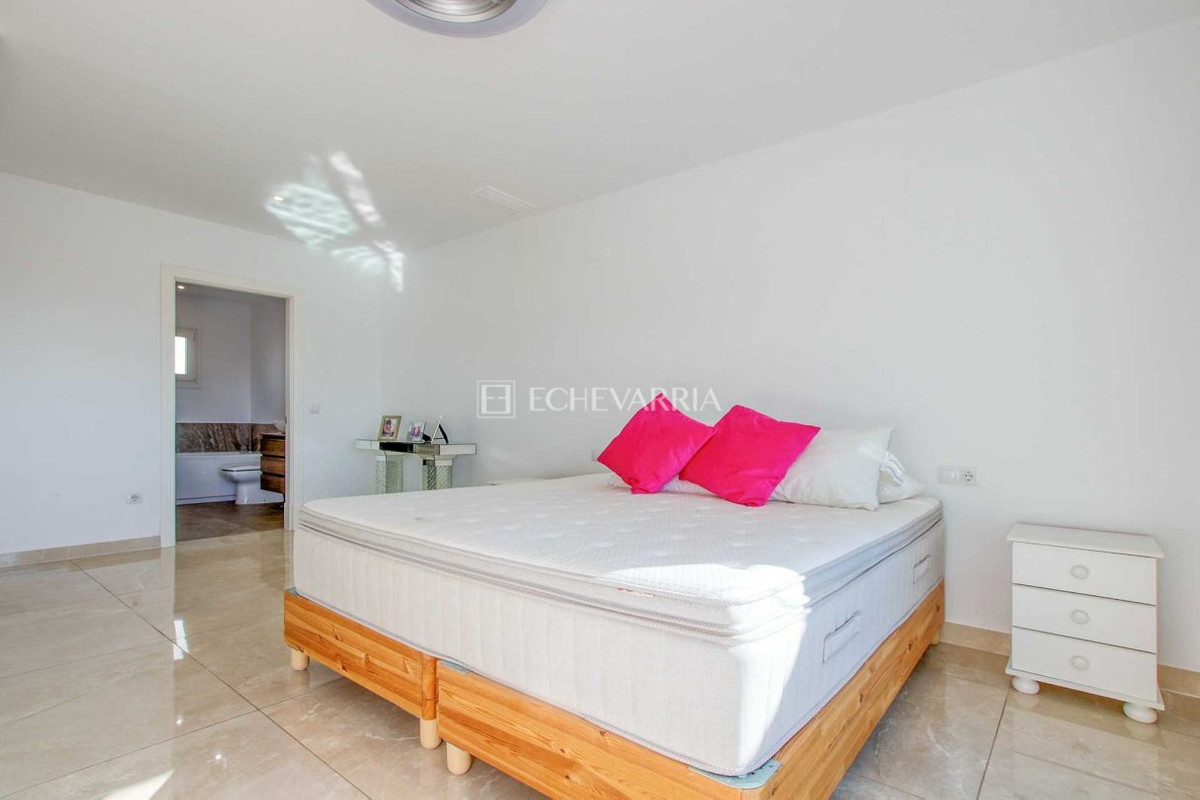 Huis te koop in Marbella | 4 slaapkamers H5242174