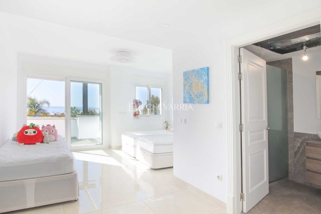Huis te koop in Marbella | 4 slaapkamers H5242174