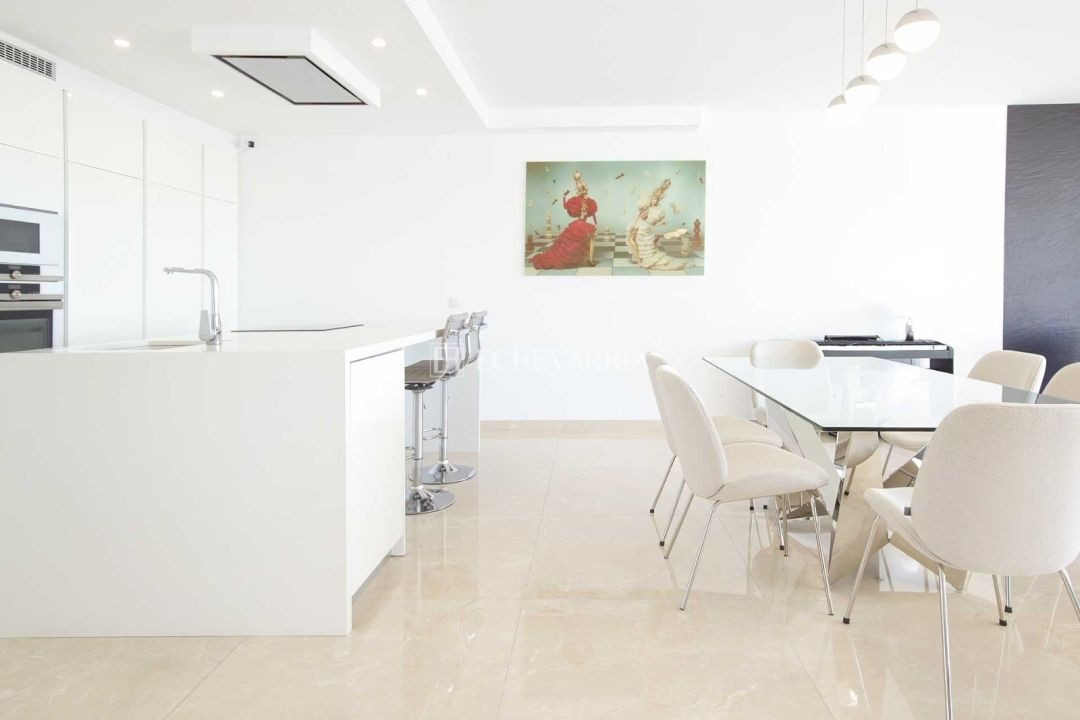 Huis te koop in Marbella | 4 slaapkamers H5242174