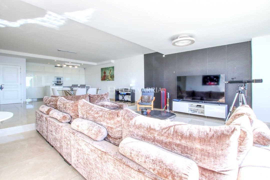 Huis te koop in Marbella | 4 slaapkamers H5242174