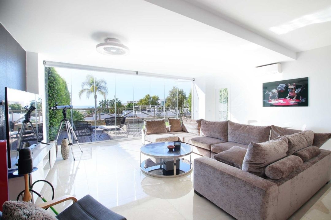 Huis te koop in Marbella | 4 slaapkamers H5242174