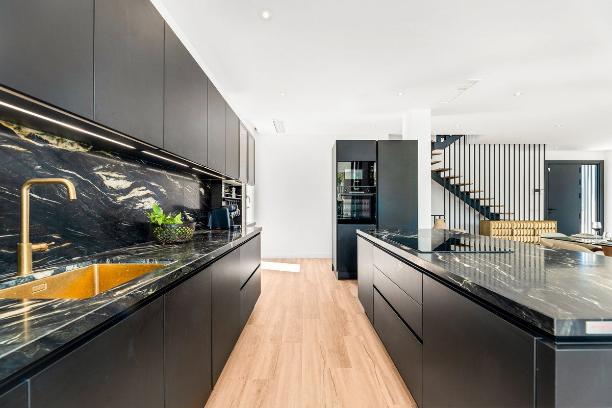 Huis te koop in Marbella | 5 slaapkamers H5249869