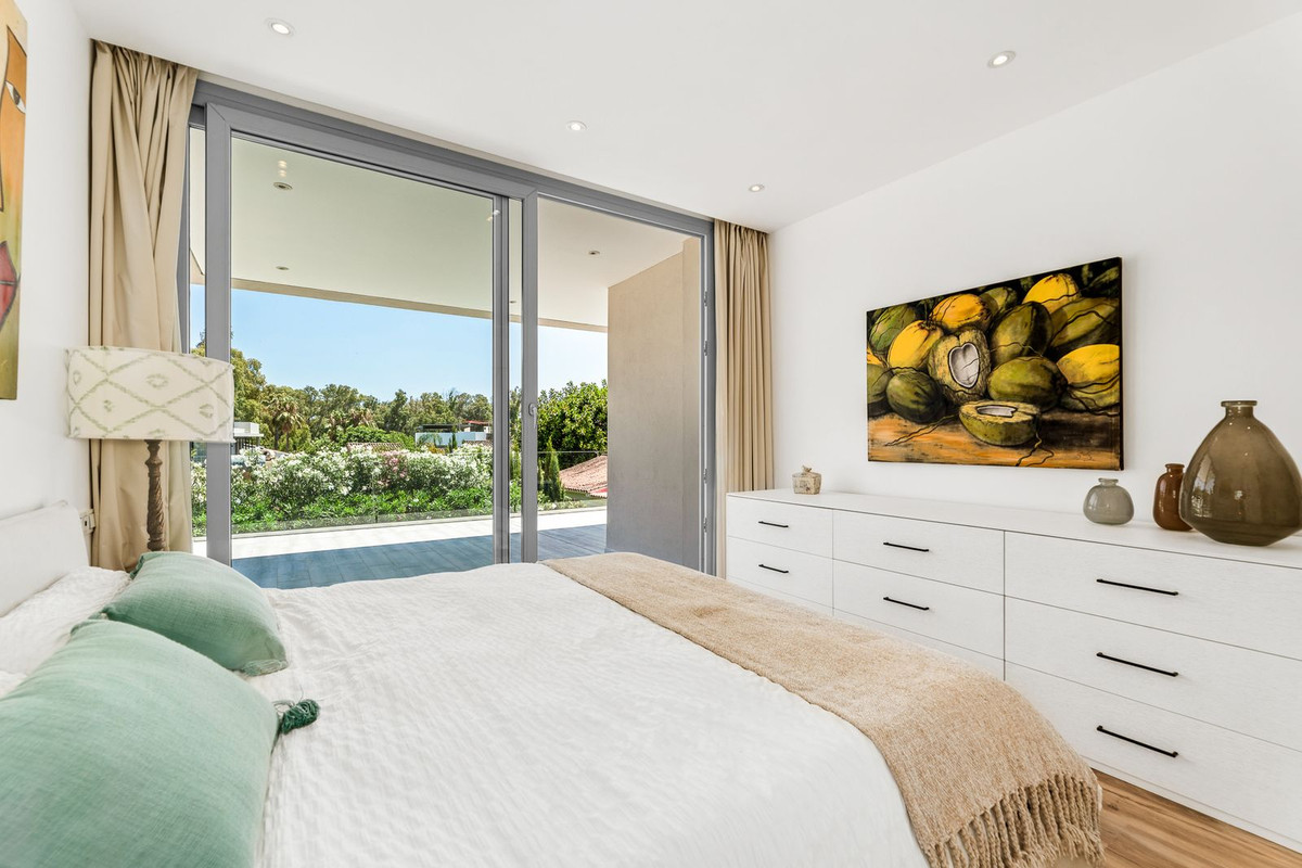 Huis te koop in Marbella | 5 slaapkamers H5249869