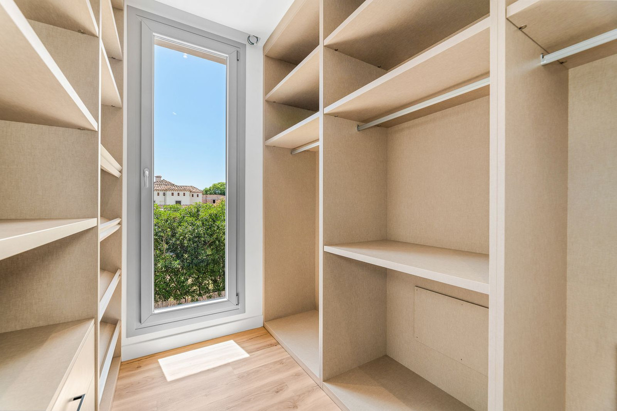 Huis te koop in Marbella | 5 slaapkamers H5249869