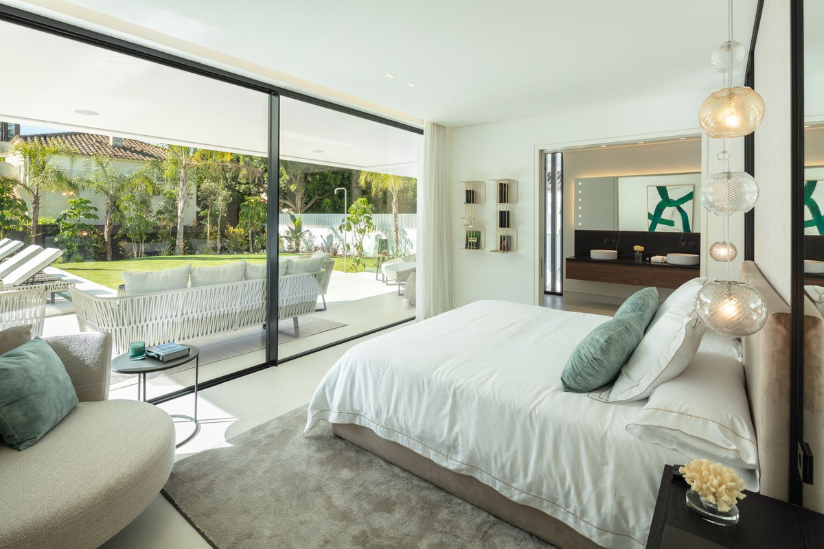Huis te koop in Marbella | 5 slaapkamers H5258869