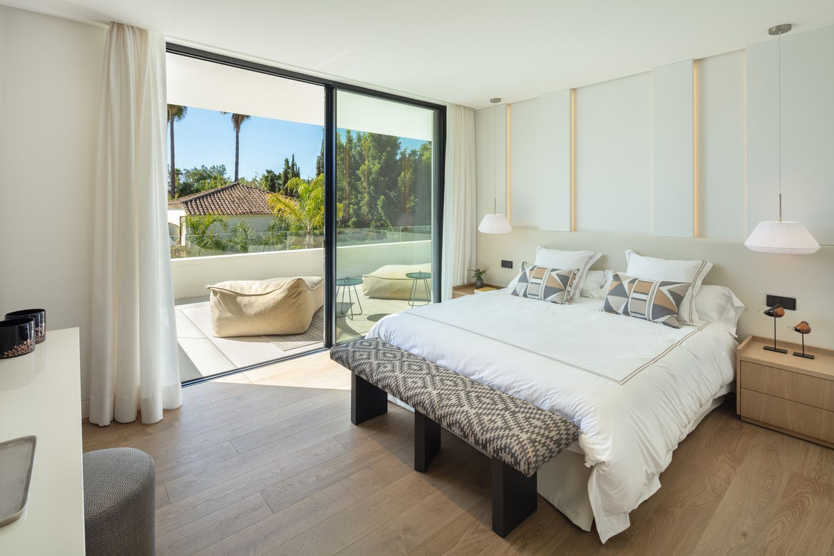 Huis te koop in Marbella | 5 slaapkamers H5258869