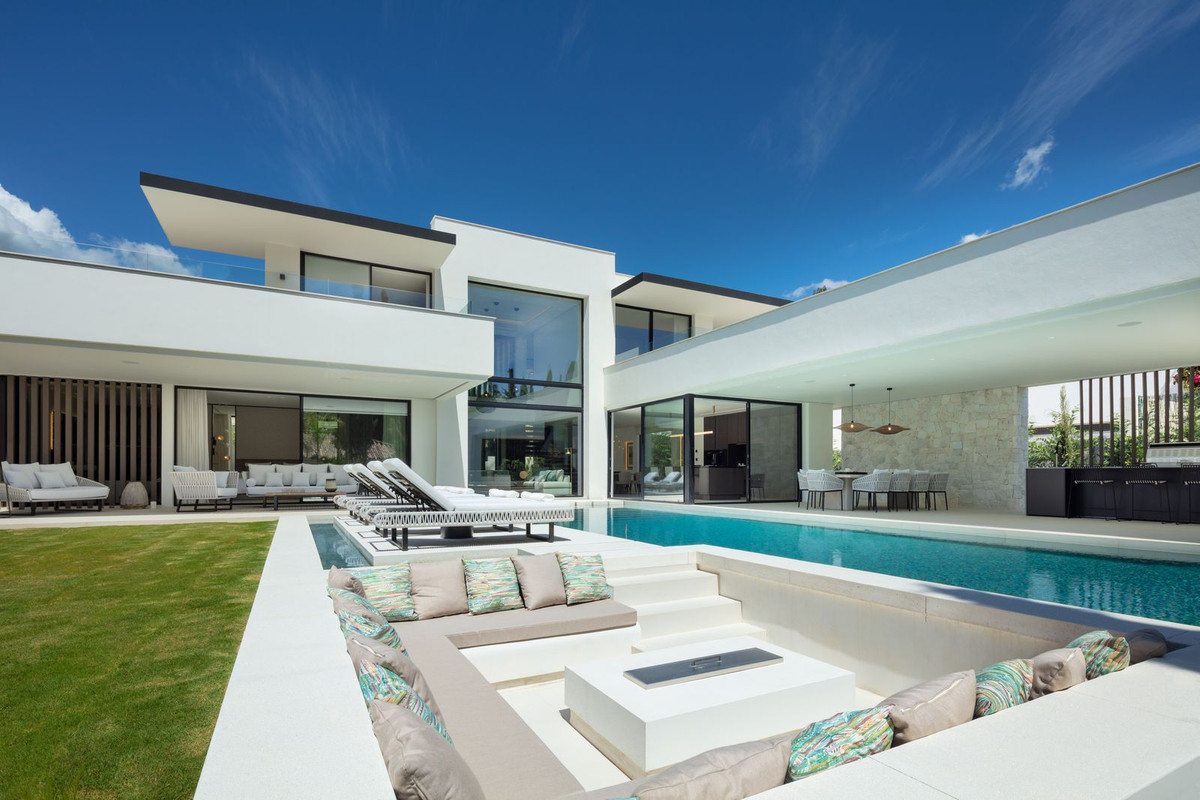 Huis te koop in Marbella | 5 slaapkamers H5258869