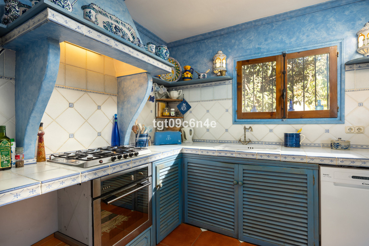 Finca - Cortijo te koop in Marbella | 4 slaapkamers H5272534