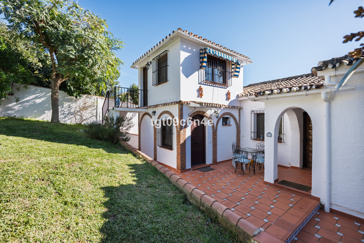 Finca - Cortijo te koop in Marbella | 4 slaapkamers H5272534