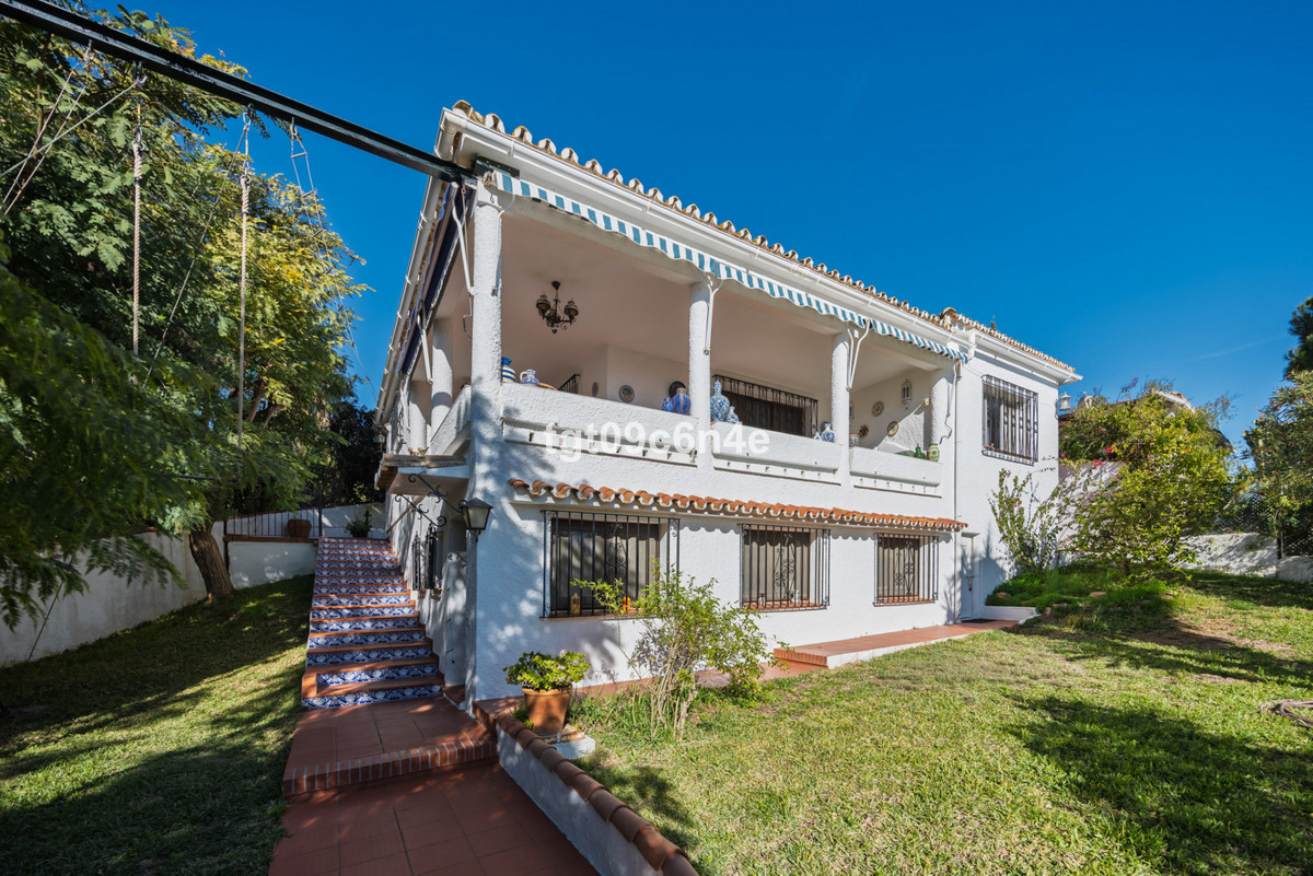 Finca - Cortijo te koop in Marbella | 4 slaapkamers H5272534