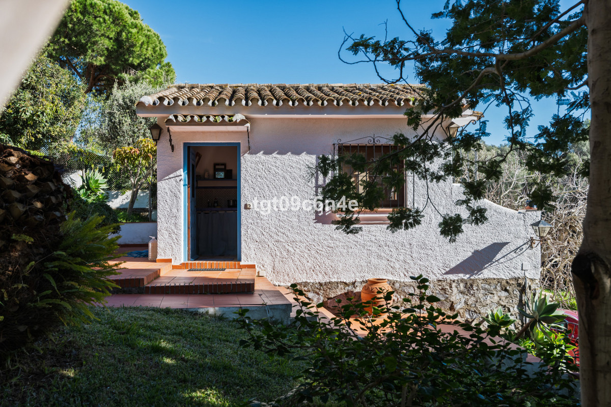 Finca - Cortijo te koop in Marbella | 4 slaapkamers H5272534