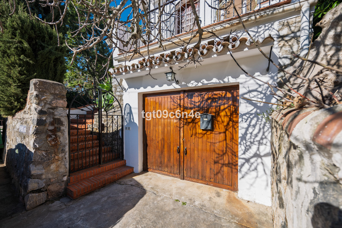 Finca - Cortijo te koop in Marbella | 4 slaapkamers H5272534