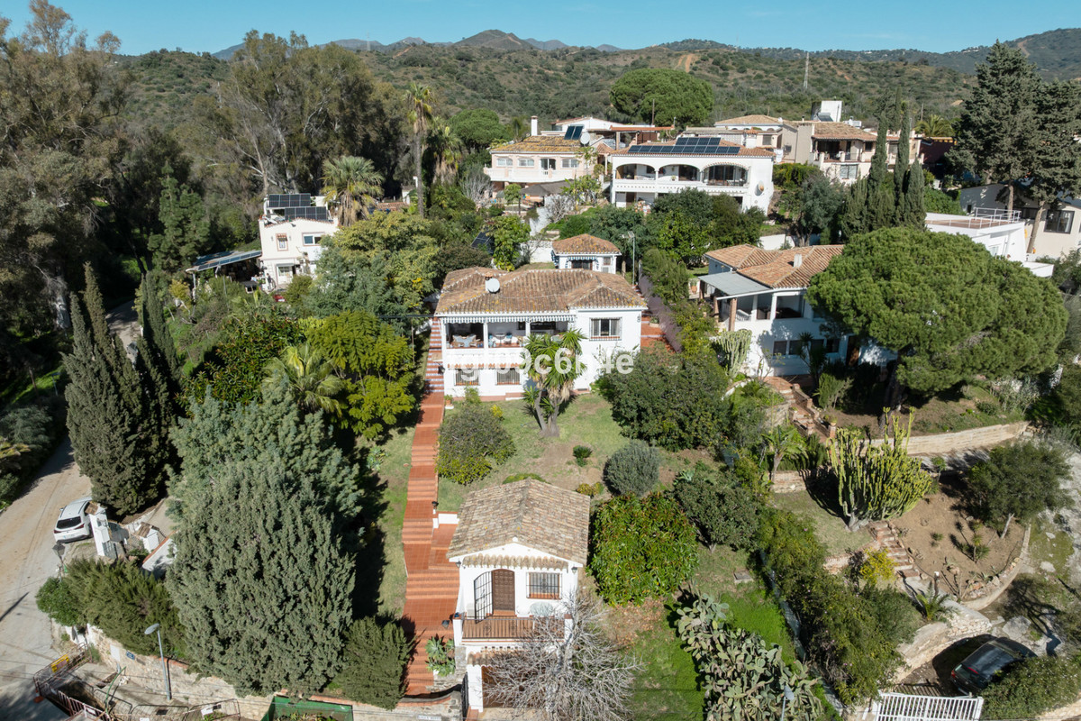 Finca - Cortijo te koop in Marbella | 4 slaapkamers H5272534