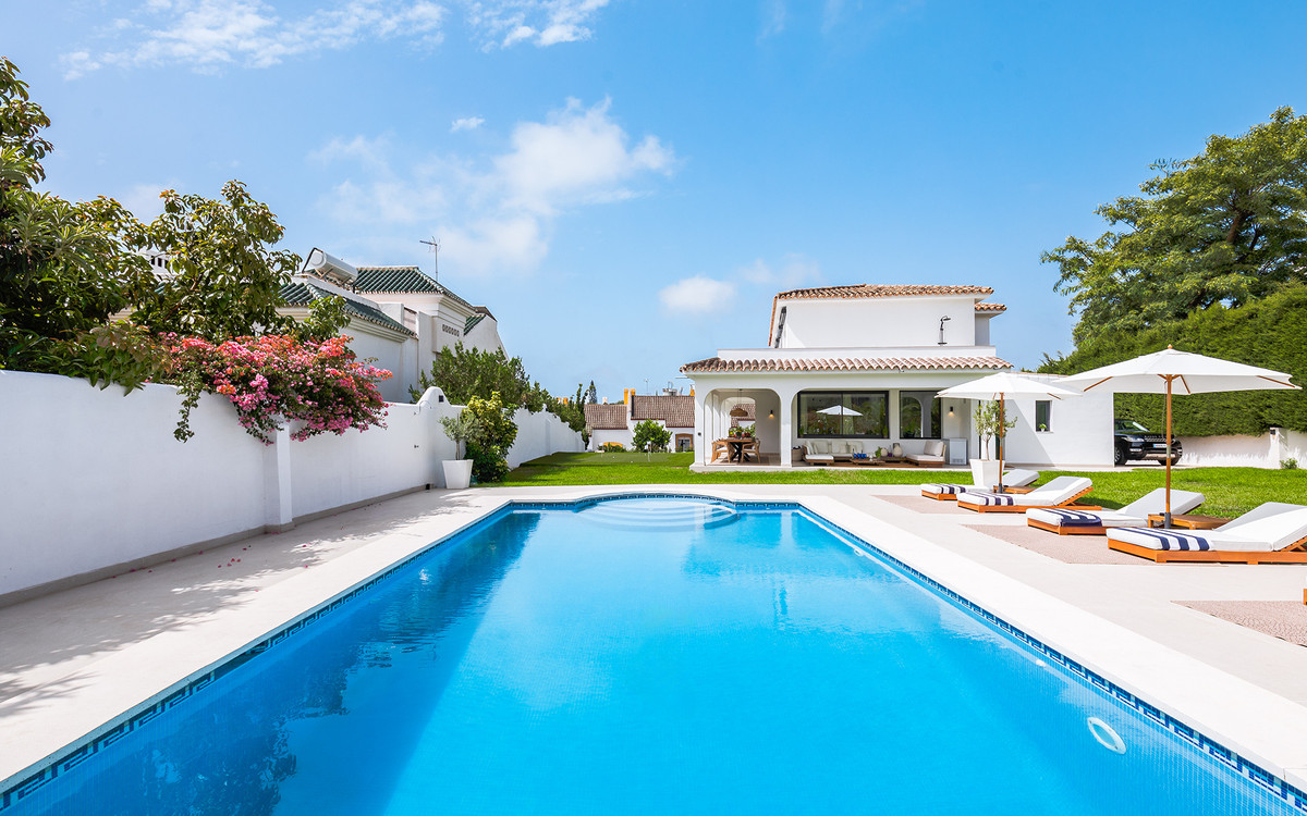 Finca - Cortijo te koop in Marbella | 6 slaapkamers H5272630