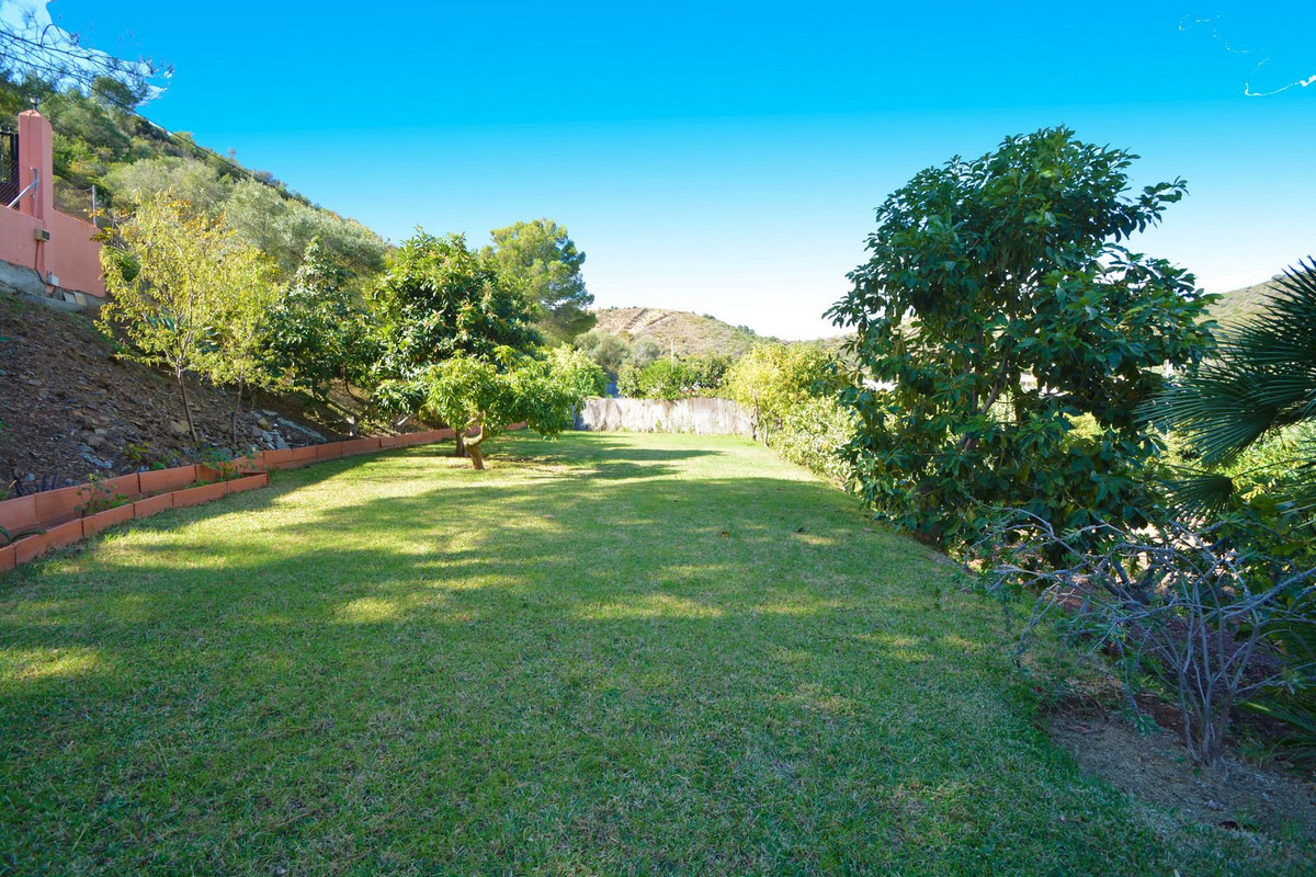 Finca - Cortijo te koop in Marbella | 2 slaapkamers H5272687