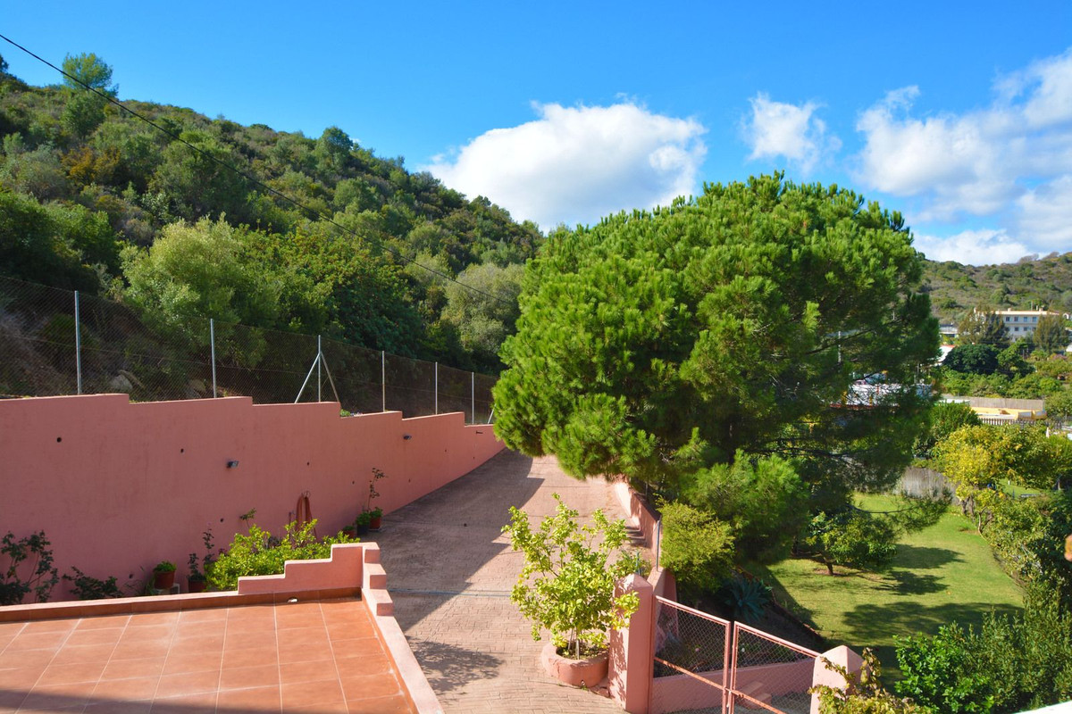 Finca - Cortijo te koop in Marbella | 2 slaapkamers H5272687