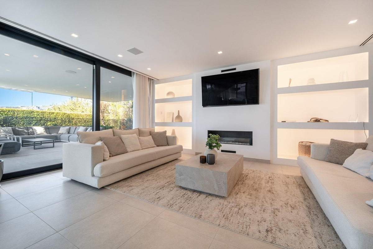 Huis te koop in Marbella | 5 slaapkamers H5273980