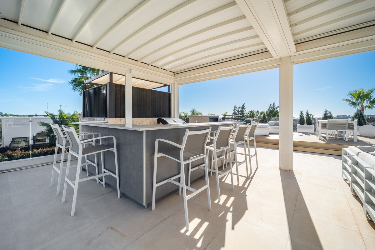 Huis te koop in Marbella | 5 slaapkamers H5273980