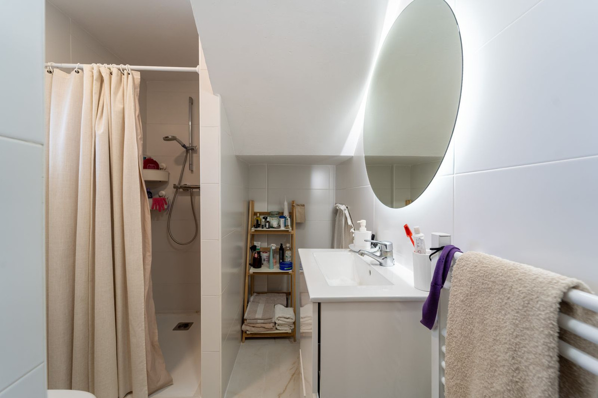 Huis te koop in Marbella | 5 slaapkamers H5274139