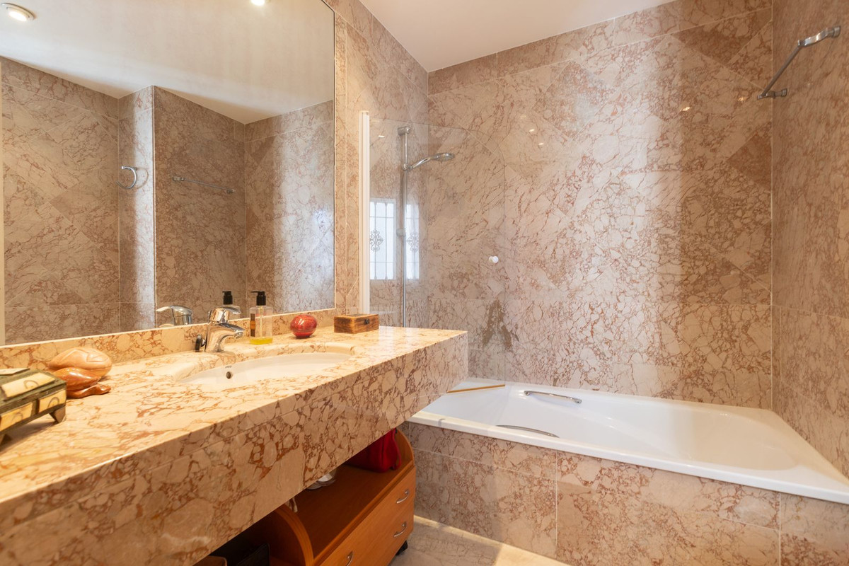 Property main view 18