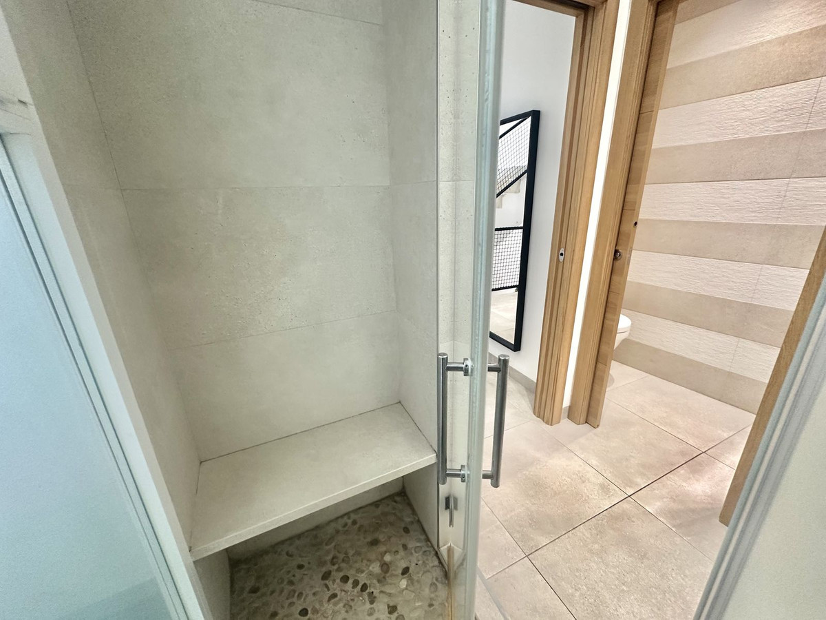 Huis te koop in Marbella | 2 slaapkamers H5287096