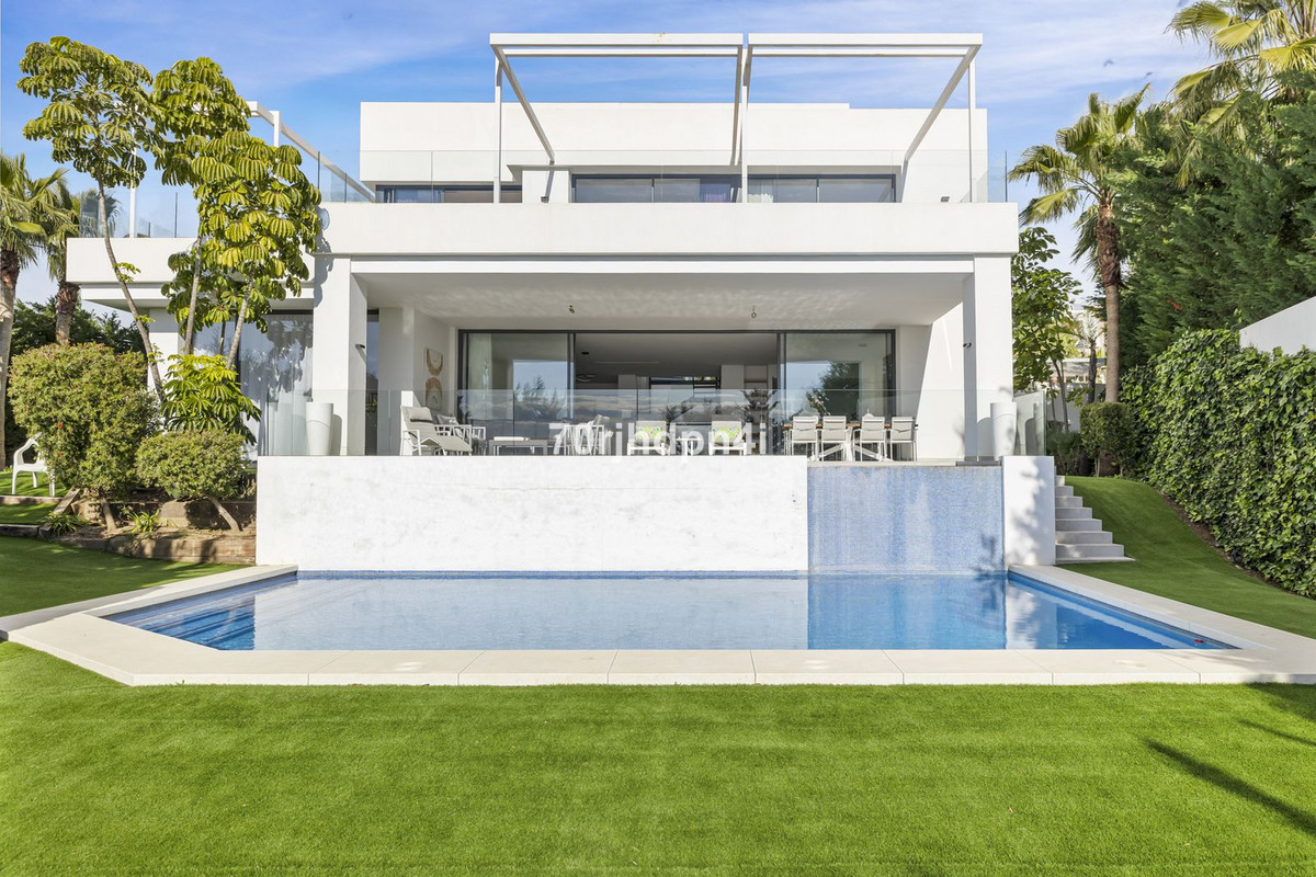 Property main view 60